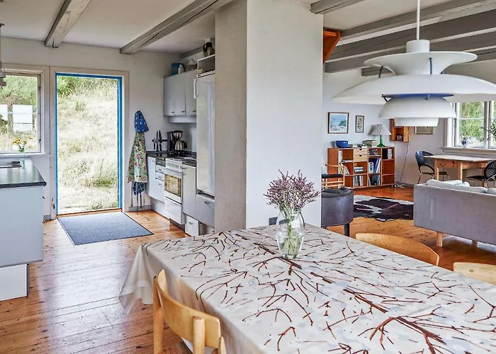 Дом отдыха 3 Bedroom Beautiful In Samso